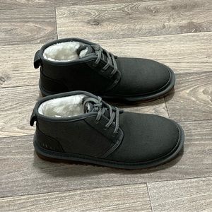 Uggs Neumel Natural Boots